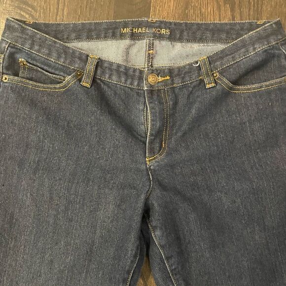 Michael Kors Dark Wash Bootcut Jeans 31” Inseam Size 10 - Picture 2 of 7